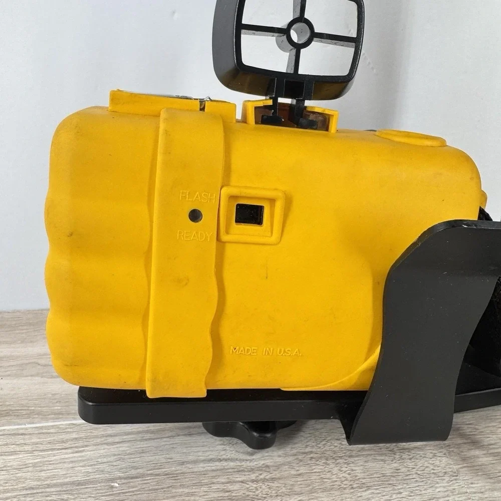 SeaLife ReefMaster‎ RC SL201 35mm Underwater Film Camera Housing Strobe